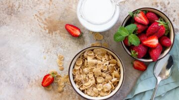 Disfruta de un desayuno rico y nutritivo con el nuevo cereal fitness sin azúcar añadida