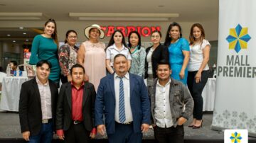 Con éxito Grupo Premier realizó la premiación de los distritos 7 y 8 por los desfiles patrios