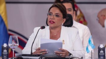 Presidenta Xiomara Castro estará presente en la Cumbre de UE-CELAC de Bélgica