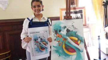 Empresa de Correos y SECAPH premian primera colección filatélica de Berta Cáceres