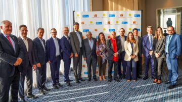 Davivienda, Seguros Bolívar y la UNEP, promueven encuentro con bancos y aseguradoras para impulsar las finanzas hacia una economía próspera, incluyente y verde