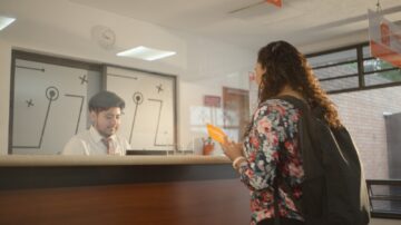 ¿Planeas viajar vía terrestre por Centroamérica durante los próximos feriados? Cristóbal Colón® comparte las ventajas de viajar en autobús y los requisitos que debes tomar en cuenta