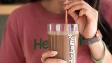 Nueva pirámide alimentaria: Estados Unidos redefine sus guías nutricionales y prioriza las proteínas