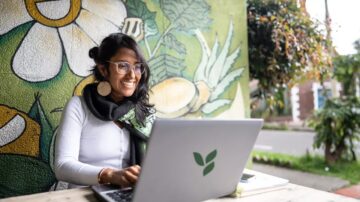Mujeres hondureñas lideran su camino y las oportunidades a través de la venta directa