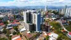 Grupo Roble presenta Aluna Tower en Tegucigalpa