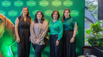 DOG CHOW celebra 100 años de trayectoria con nuevas combinaciones de proteínas que llenan su plato de sabor