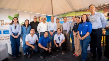 Walmart y ACDI/VOCA firman memorando para mejorar las capacidades agro productivas en el occidente de Honduras