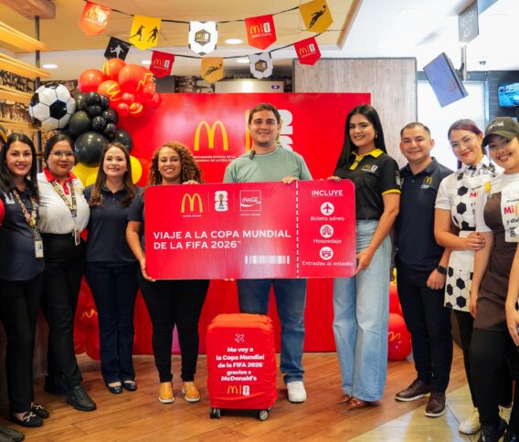 McDonald’s entrega el gran premio final de su promoción Copa Mundial de la FIFA 2026™: un Hyundai Grand i10 del año