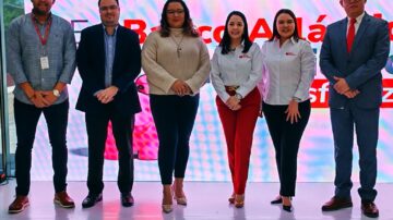 Banco Atlántida premia a 50 nuevos clientes en el segundo sorteo de su promoción de ahorros 