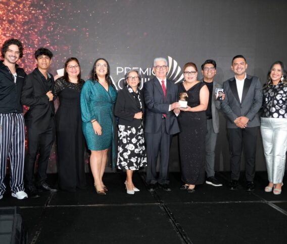 Stereo Luz 103.7 FM es reconocida como Mejor Emisora en el Dial de Latinoamérica en Premio Águila 2026